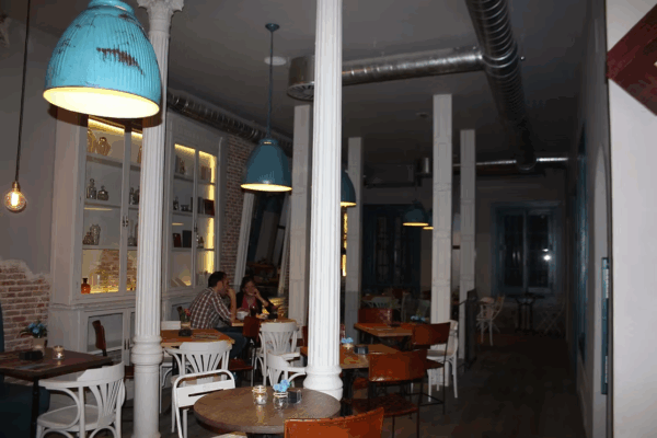 42da24_947429adadcf489dacb417c3f2d2f200_mv2