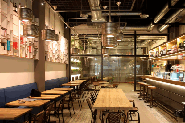 42da24_e36b899a3c4144a9a08d9f190a92cde7_mv2