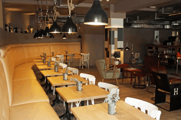 66f70f_06626ac1f7684ab2b08d3dee45b91019mv2